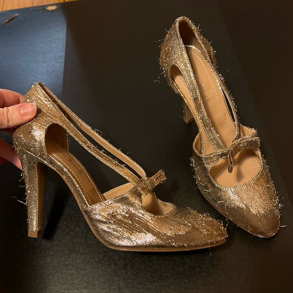 Maison Margiela Distressed Metallic Leather Pumps - Picture 4 of 10